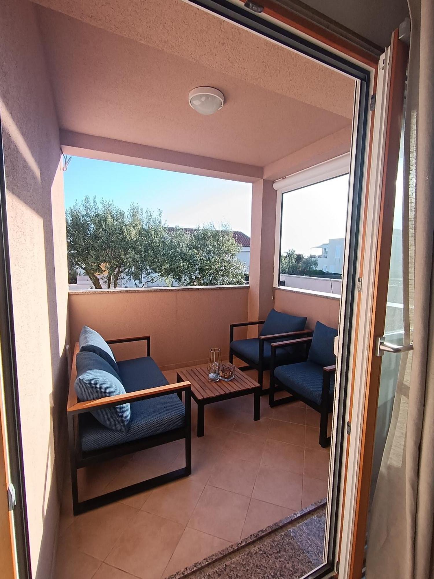 Lily Apartments Punta Skala Petrcane Exterior photo
